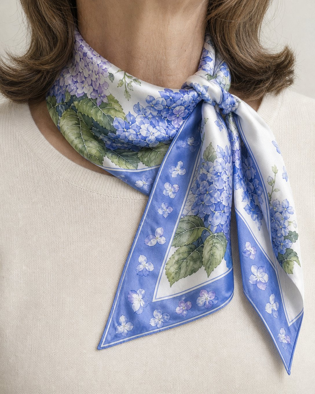Hydrangea Arbor Scarf, image 3
